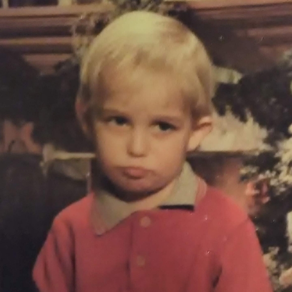 Meet your Posher, Matthew - Picture 3 of 4